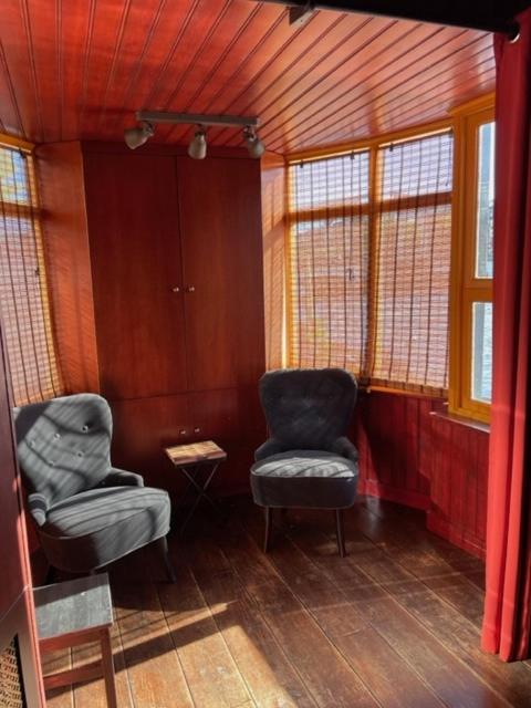 Houseboat Amstel River Studio 암스테르담 외부 사진